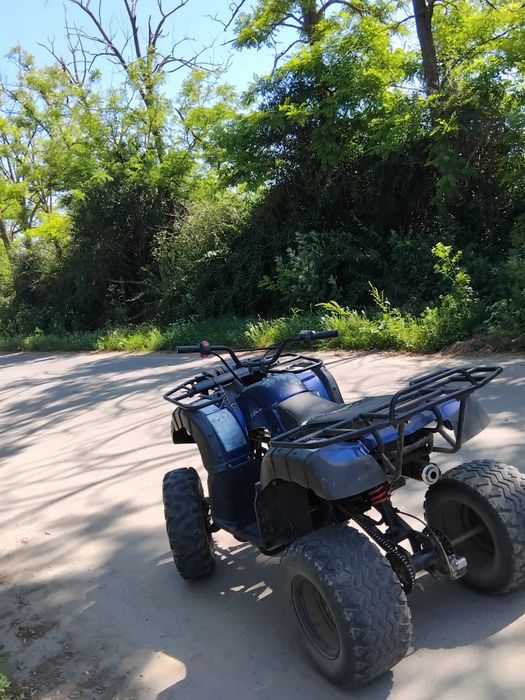 vând atv 200 cc negociabil