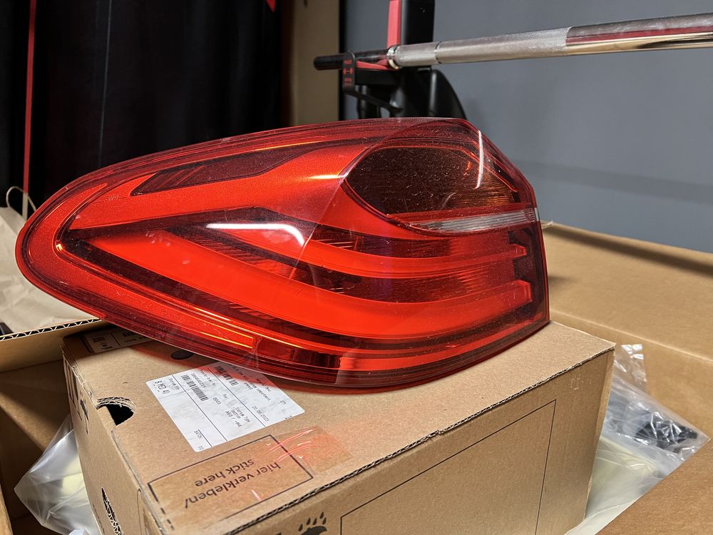 Lampa tripla stop aripa bmw x4 F26