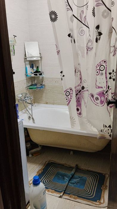 Квартира сотилади