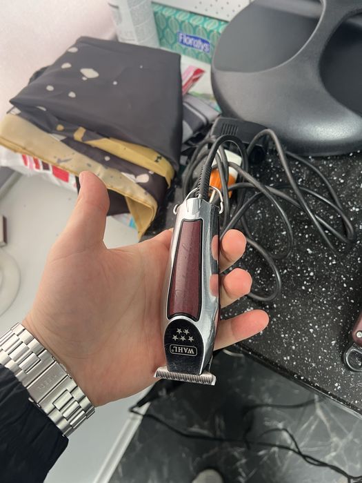 Masina de tund si contur [WAHL trimmer cu fir +WAHL clipper Legend]