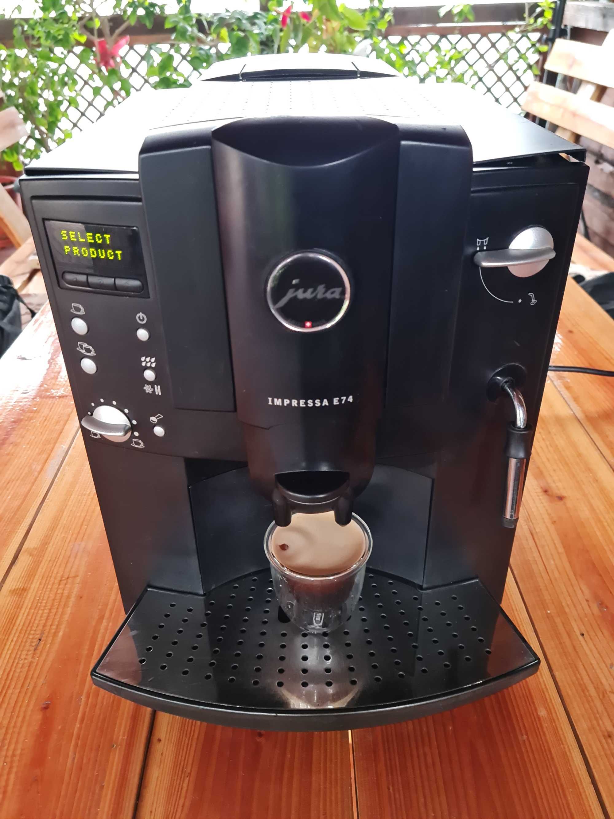 Espressor cafea boabe automat JURA Impressa E74