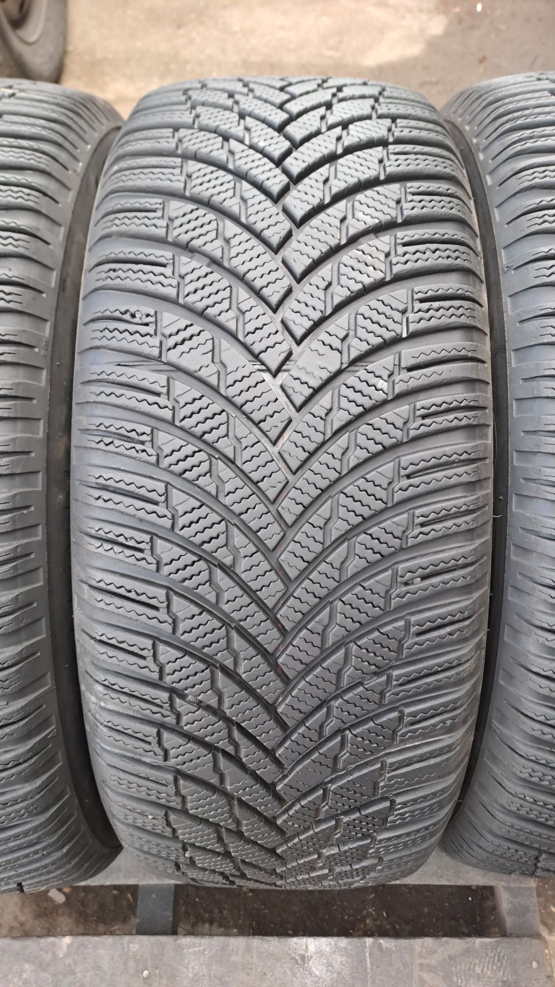 4бр. Почти Нови 215/55/16 Firestone 2022/ Winterhawk 4