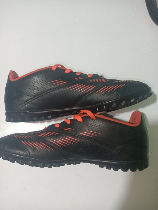 Ghete de fotbal Adidas Predator de sintetic