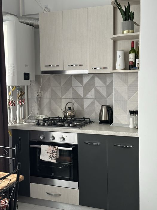 Garsoniera spre inchiriere