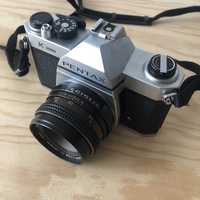 Pentax K 1000 cu obiectiv 50mm f1.9 - aparat foto slr pe film 35mm