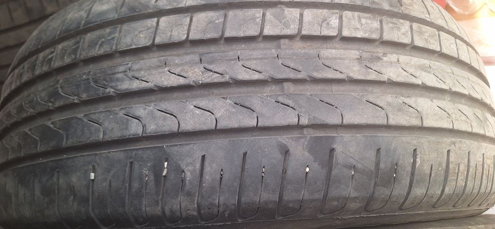Гуми 215/55/17 летни
