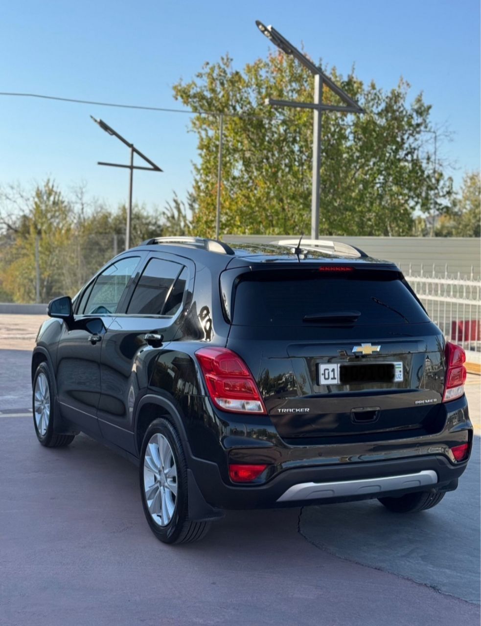 Tracker 1 premier!! 2019!! Ideal!!
