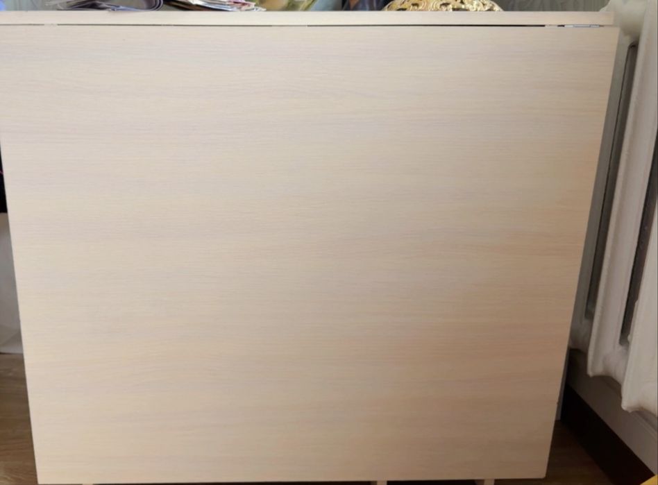 Продам стол-книжку б/у