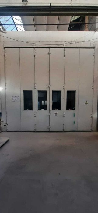 Cabina de vopsire industriala