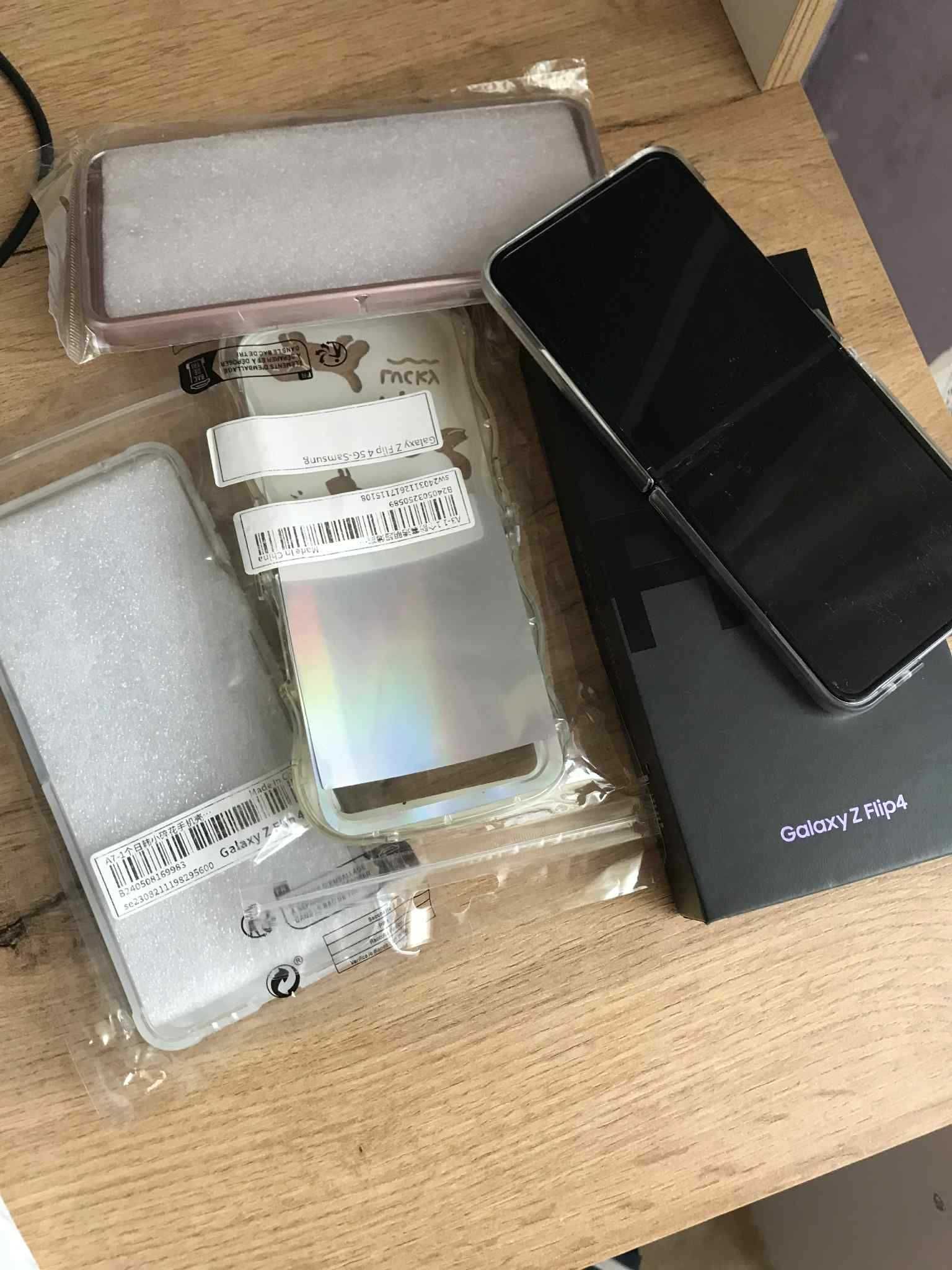 Samsung Galaxy Z Flip 4 128gb 5G