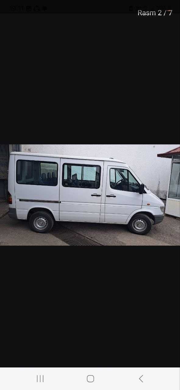 Mercedes Benz Sprinter 1998 model