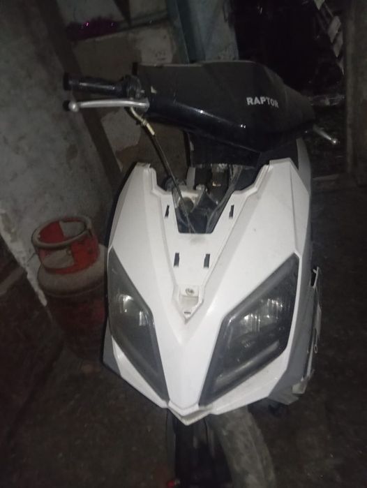 Продаю мопед Raptor