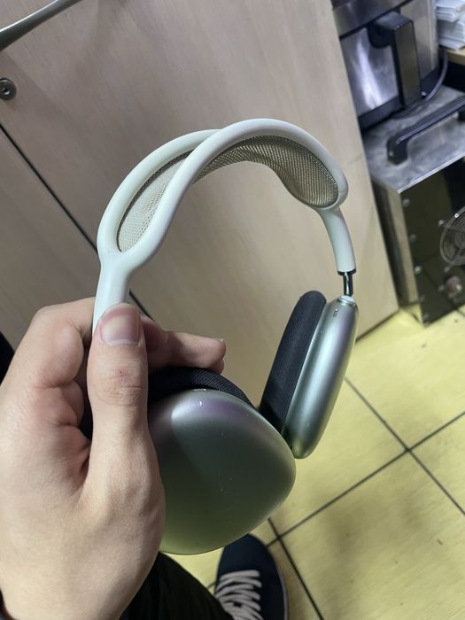 Apple airpods max 2