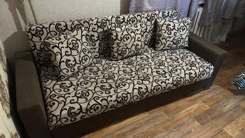 Продам диван раскладной