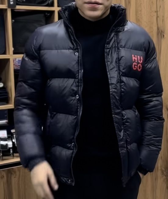 Мужская куртка Hugo Boss !!!