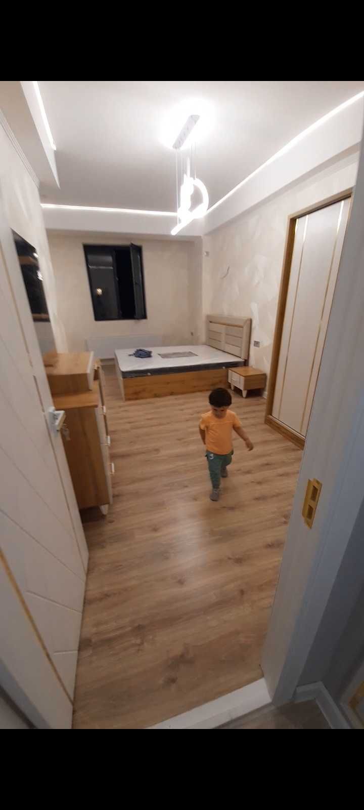 Продаётся квартира в районе Янги хаёт,  ул. Навруз, 26 дом, 1/2-комн.