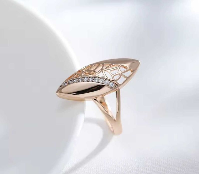 GR5, inel placat aur 14k,model deosebit, zirconiu alb, nou si marcat