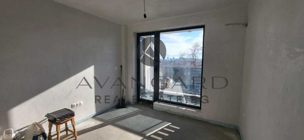 Продава се Двустаен апартамент в Пловдив, Център - 64 кв.м за 1900 €/кв.м - Снимка #1