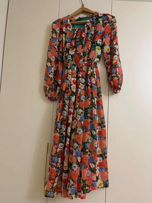 женские вечерние платья 42 размер