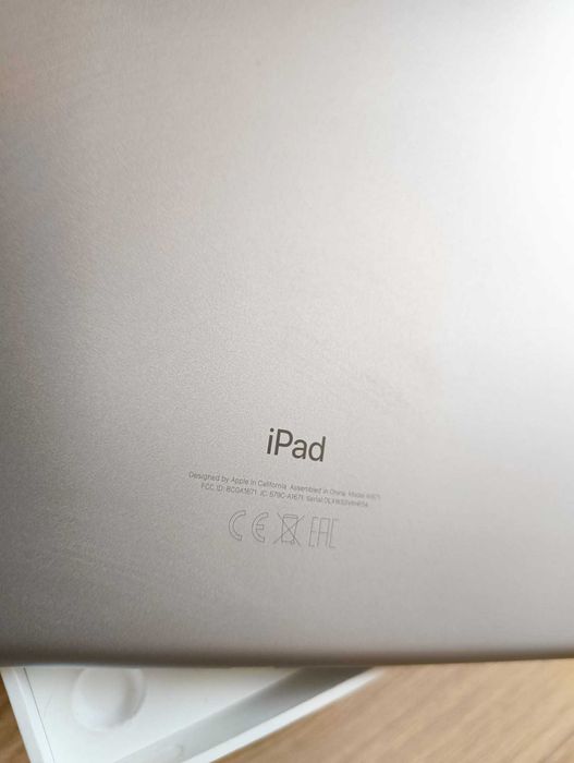 Apple iPad Pro 12.9 (2017) 256GB Space grey + Apple pencil