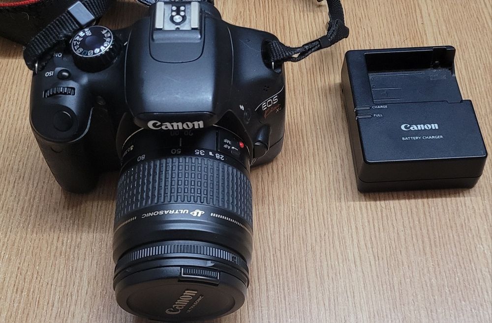 Camera FOTO Canon EOS kiss x4 Japan