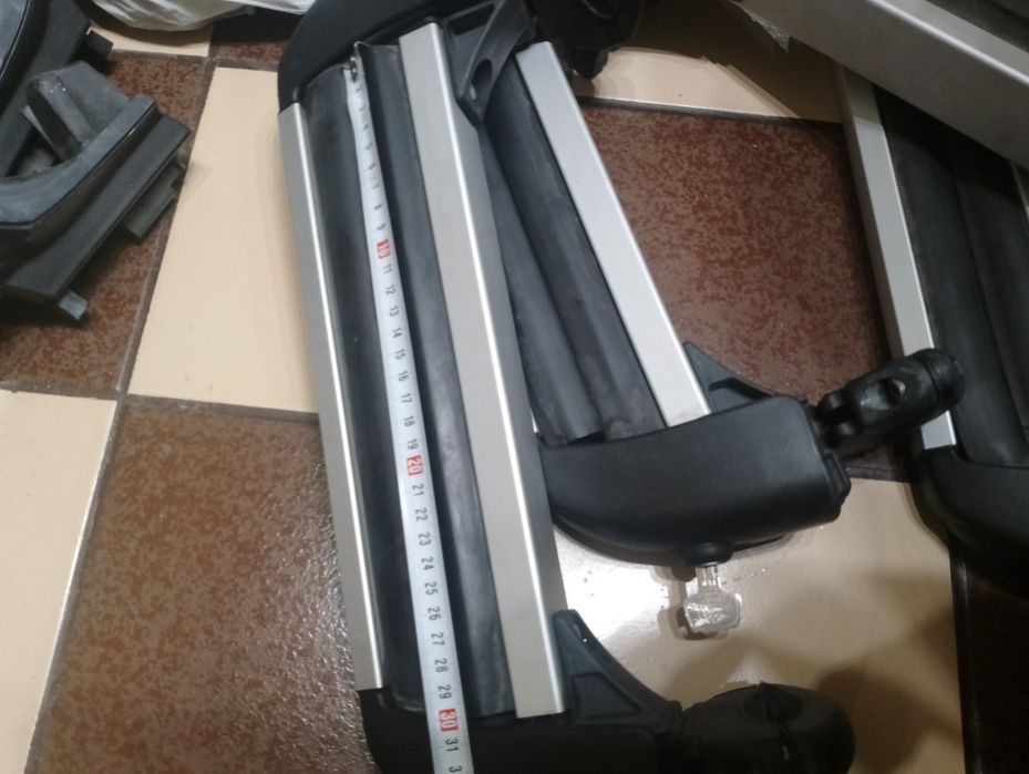 Багажник -стойка за ски 3чифта