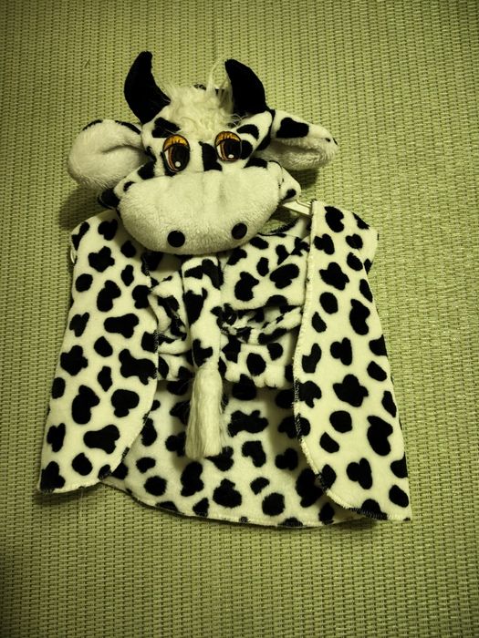 Продам костюм коровки