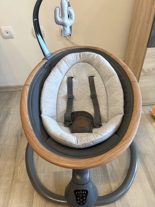 Бебешка Люлка Maxi-Cosi Cassia Essential Graphite