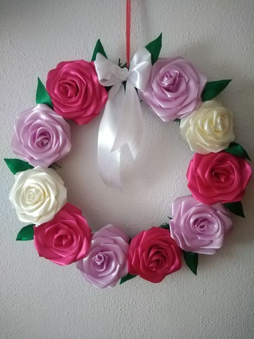 Coroniță eterna cu 10 trandafiri