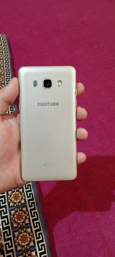 Samsung J5 ishlatilgan
