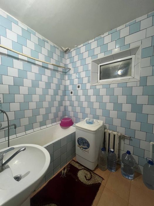 Srochno sdayotsya 3x komnatnaya kvartira or: Mikrorayon