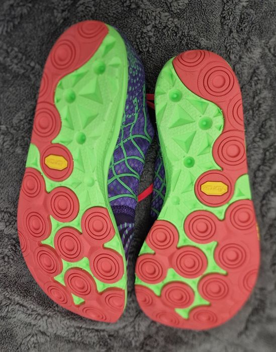 Adidasi New Balance originali,noi