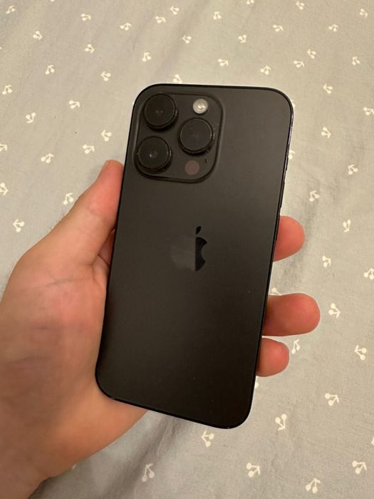 iPhone 14 pro 256gb 74%батарейка не вскрывался