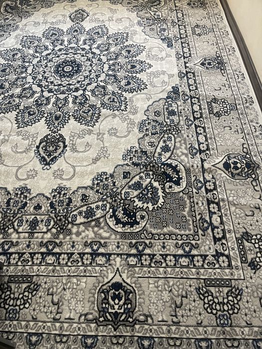 Гилам размер 2.5/3.5 цена 450 гилам 3/4 цена 650