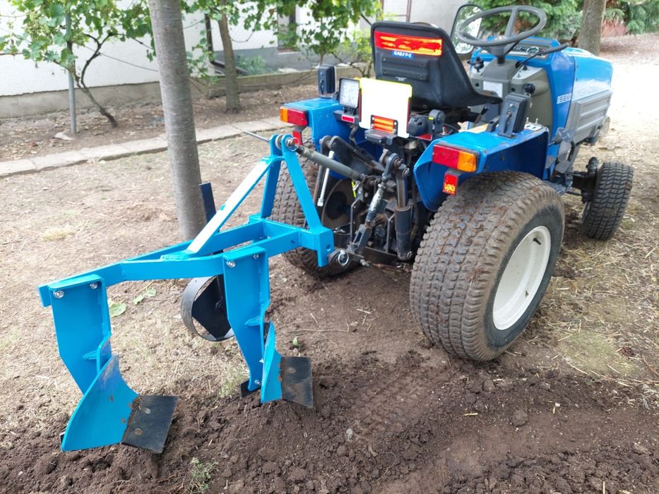 Vând tractoras iseki tmg 1.8