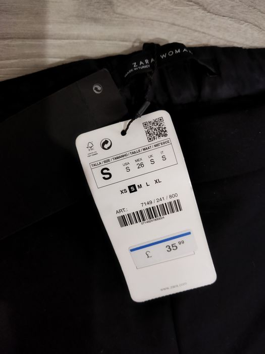 Pantaloni negri noi office elastici Zara mărimea  S