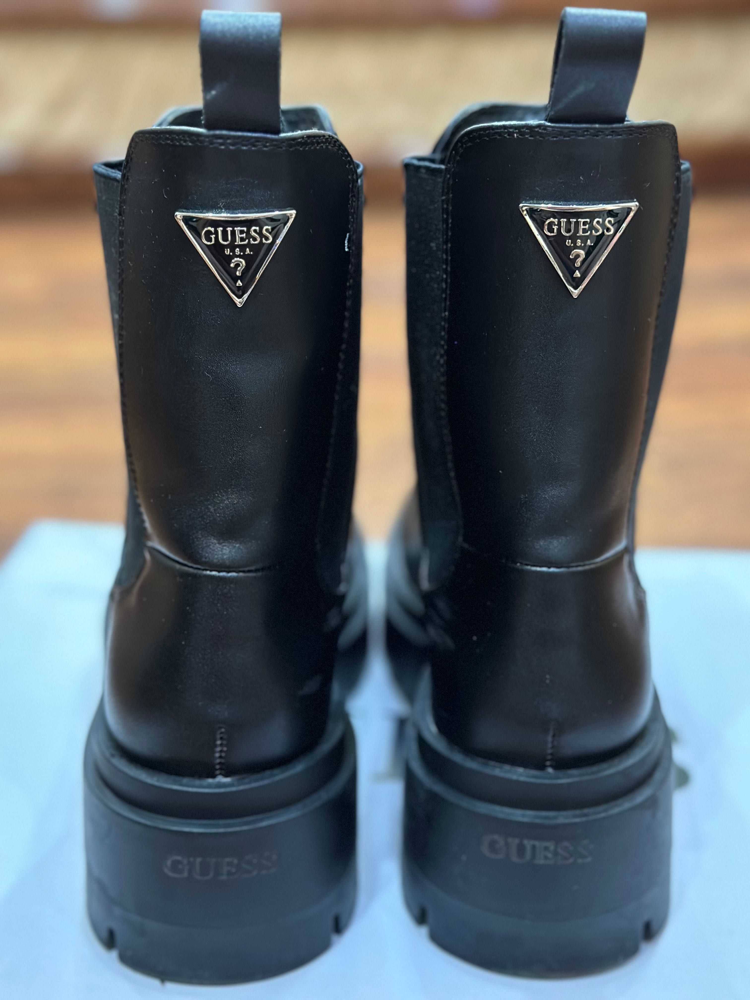 Ghete Guess negre