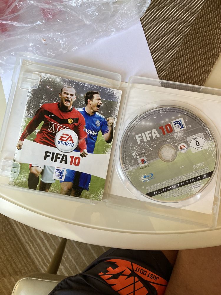 Диск playstation3 FIFA10 оригинал