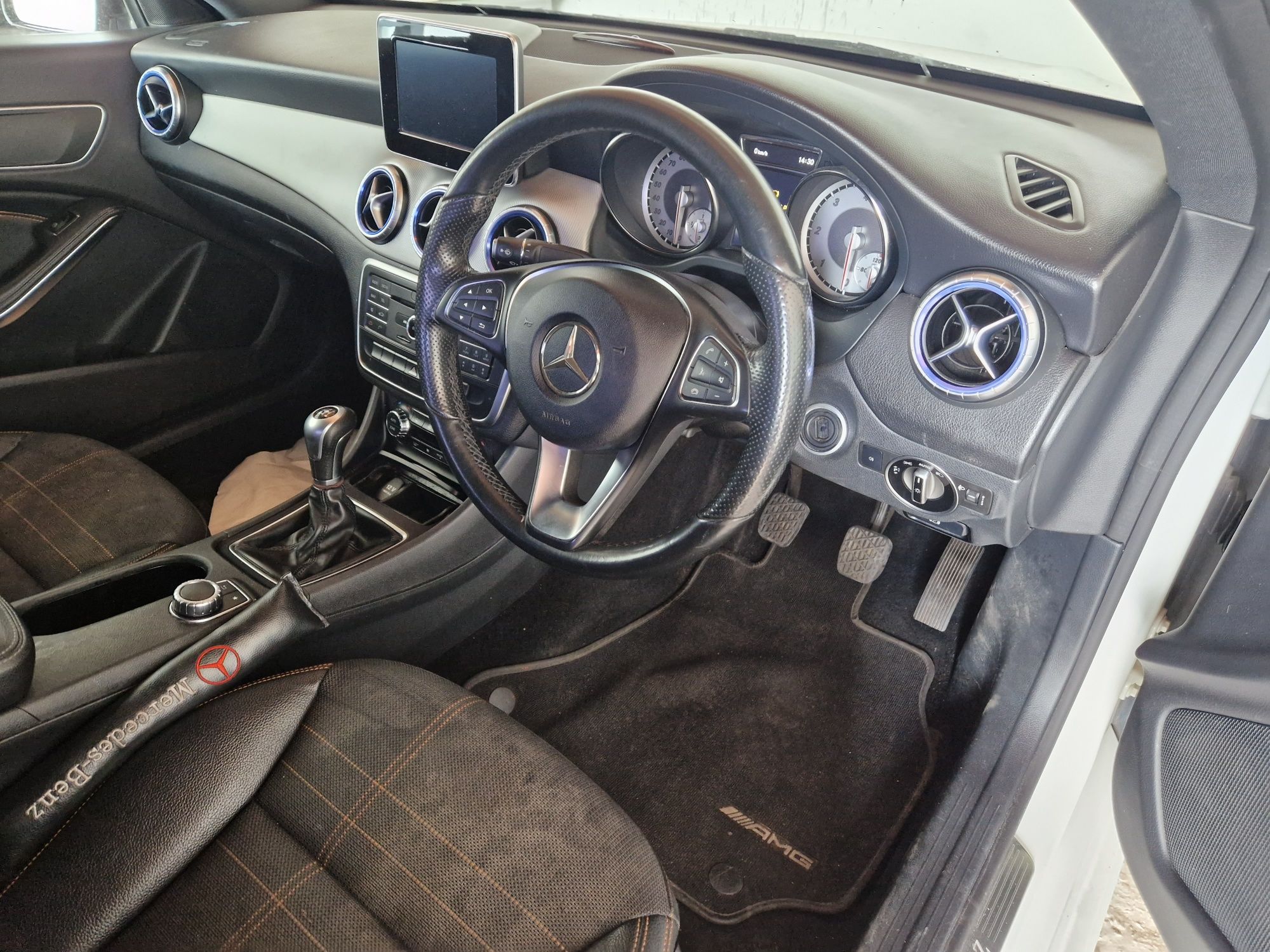 Mercedes CLA 200cdi 136кс на части OM651