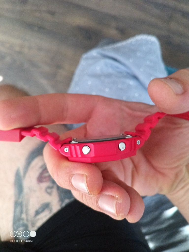 Casio g shock ga 2100 red