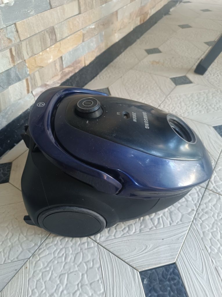 Samsung pilisos sotiladi