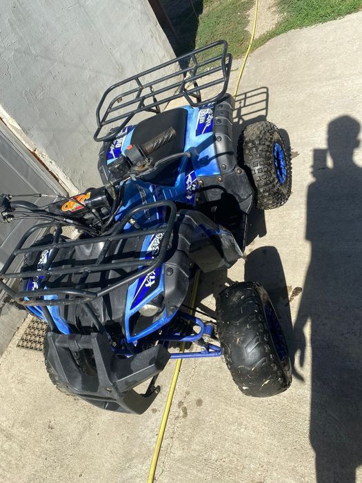vând Atv capacitate 125cc