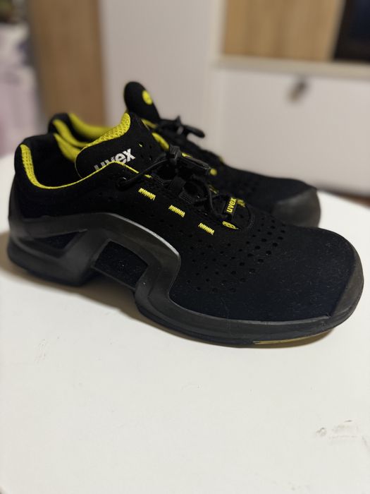 Uvex papuci de lucru profesionali 43