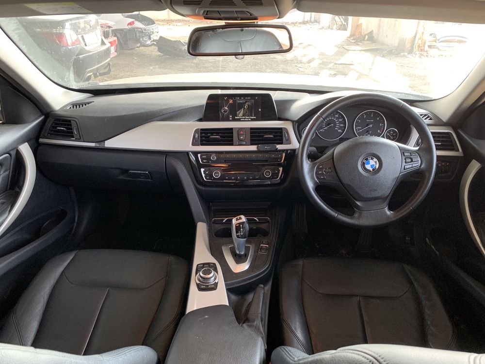 Продаваме на части бмв ф30 2.0д bmw f30 2.0d
