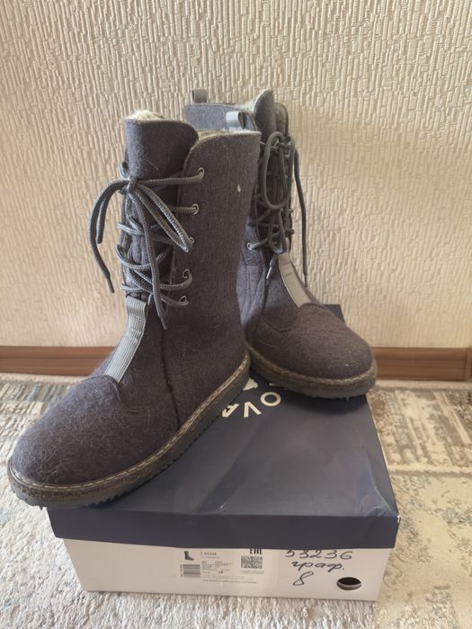 Продам унтоваленки 38р