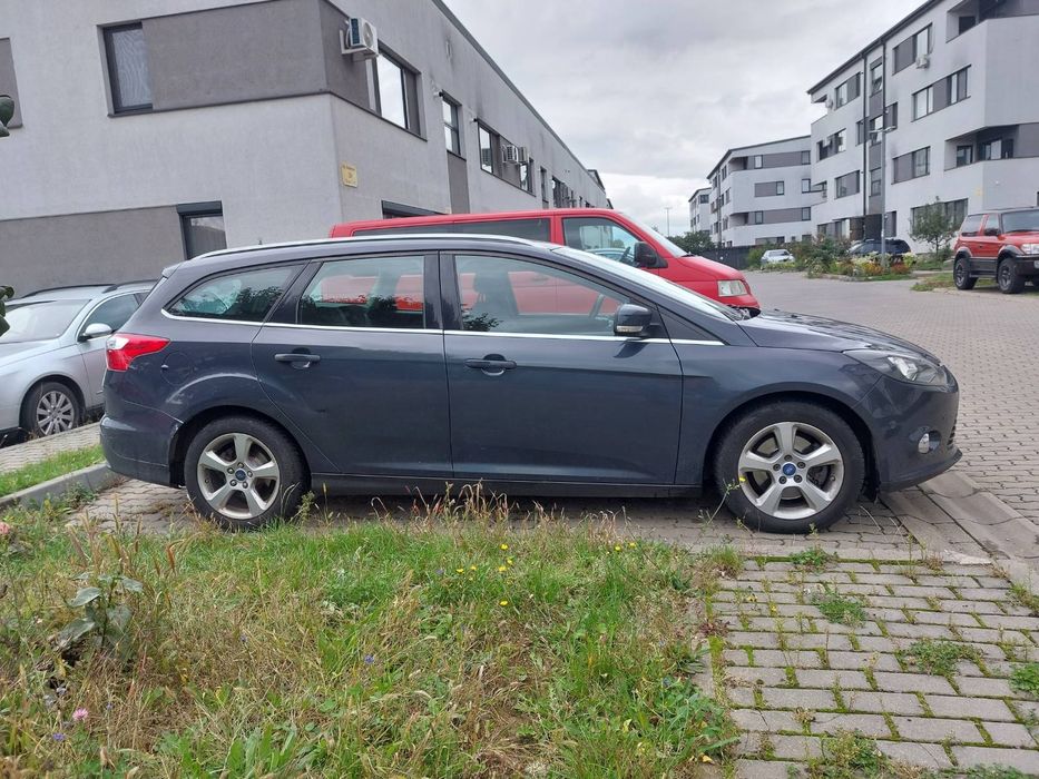 Vând Ford Focus 2014