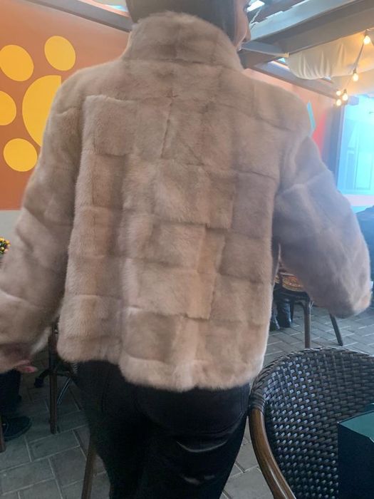 Haina din blana naturala vizon (nurca)