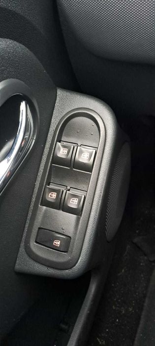 Dacia Duster, an 2016, motor benzina 1.2 TCE