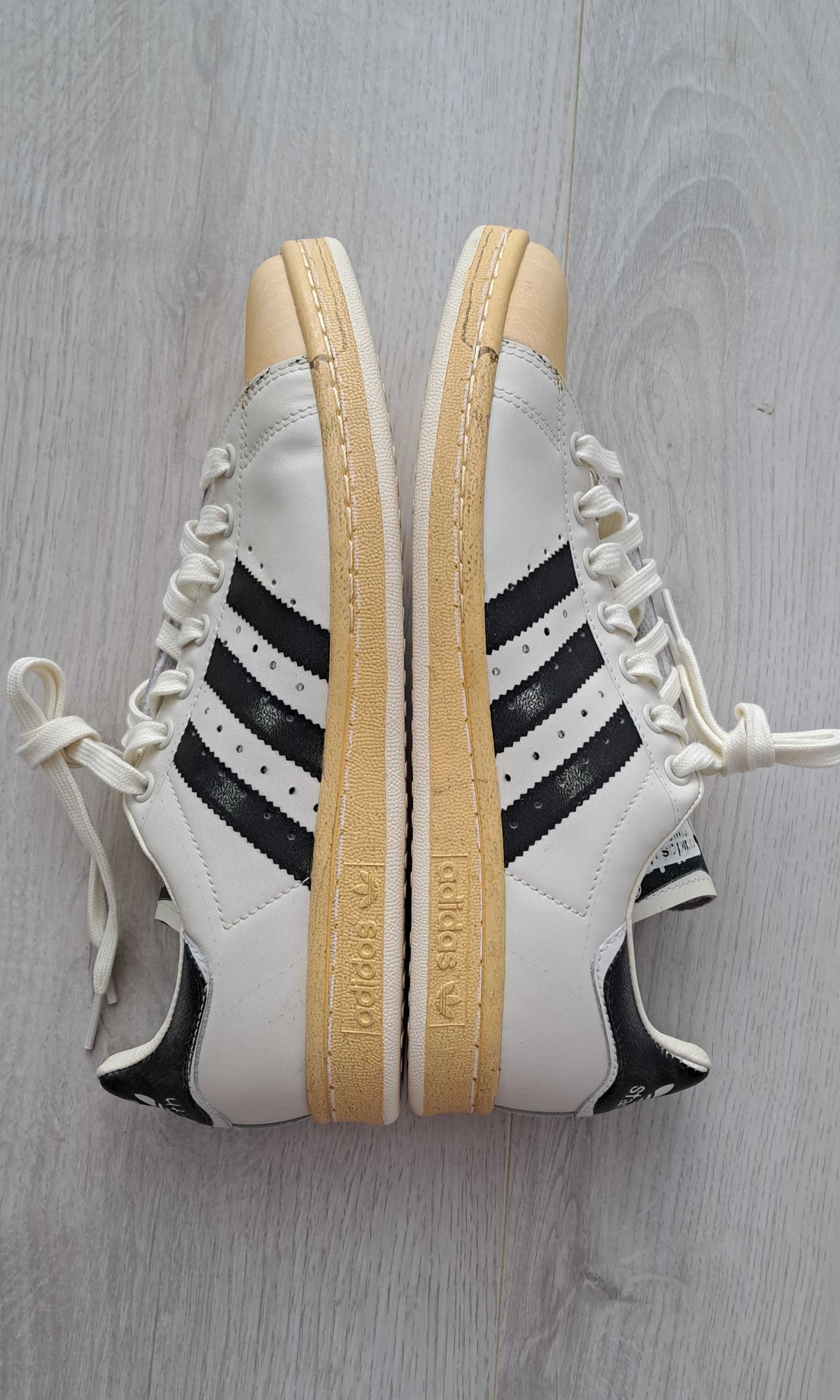 adidas Stan Smith Superstar 42 white black