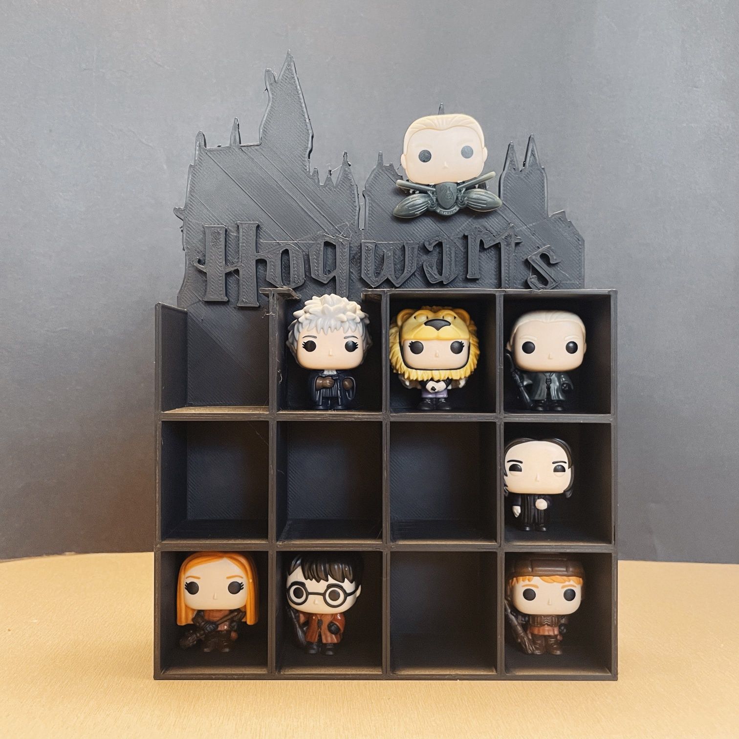 Дисплей кутия за фигурките от Harry Potter колекцията на Kinder Joy